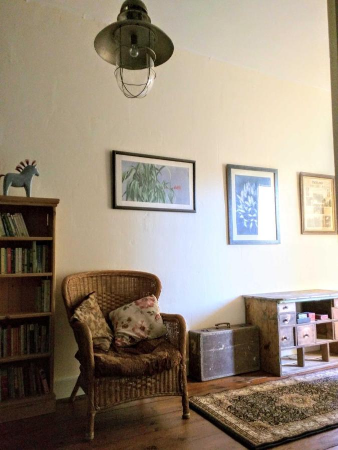 Quai Des Fleurs Bed & Breakfast Saint-Savinien Екстериор снимка